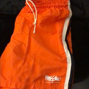 🔥Moschino……Price drop🔥